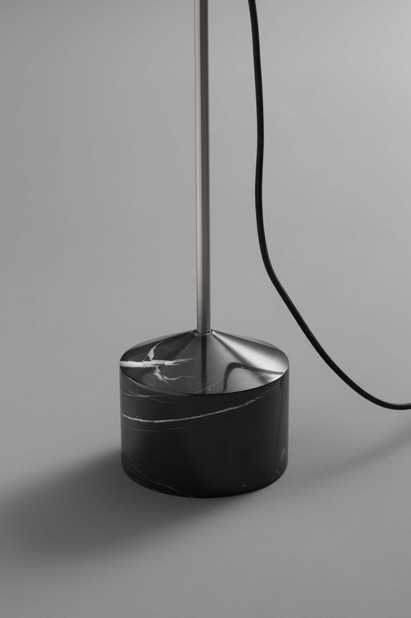 Lampada da terra NAKED Art. 5282