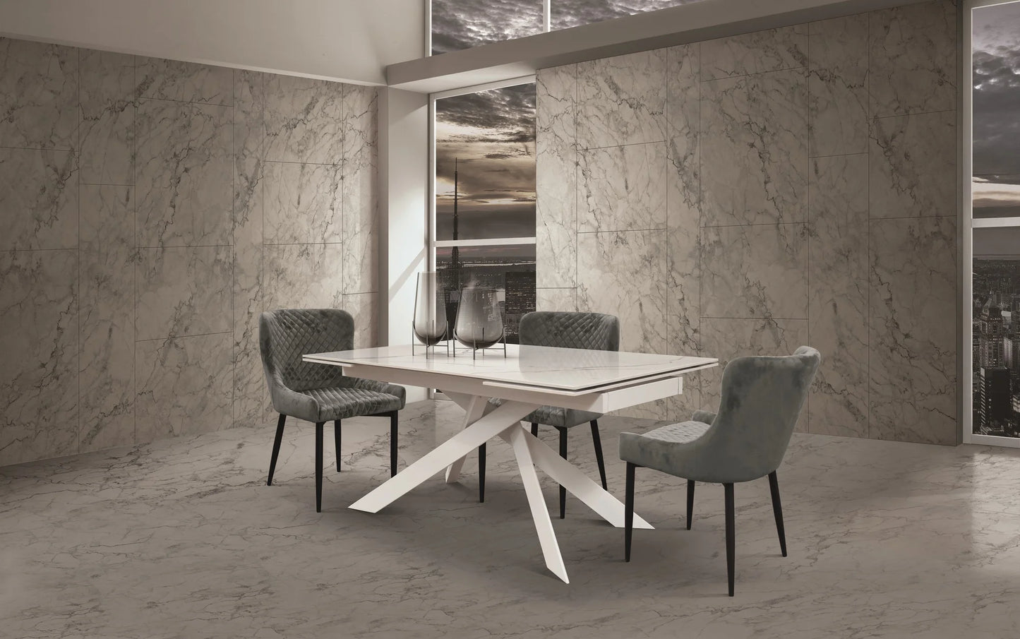 Tavolo BEVERLY HILLS in vetroceramica effetto marmo statuario e metallo bianco, allungabile