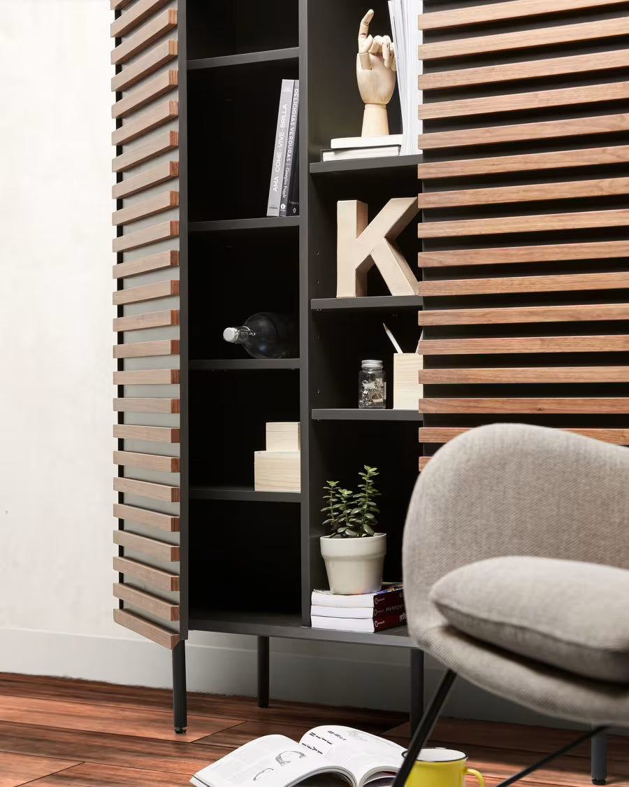 Credenza alta Kesia 105 x 155 cm