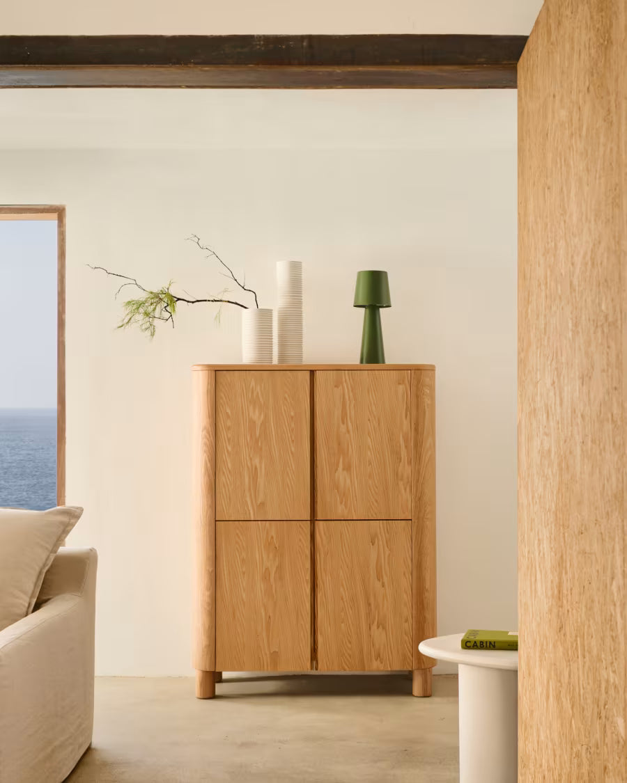 Credenza alta Salaya in compensato di frassino FSC Mix Credit 100 x 134 cm