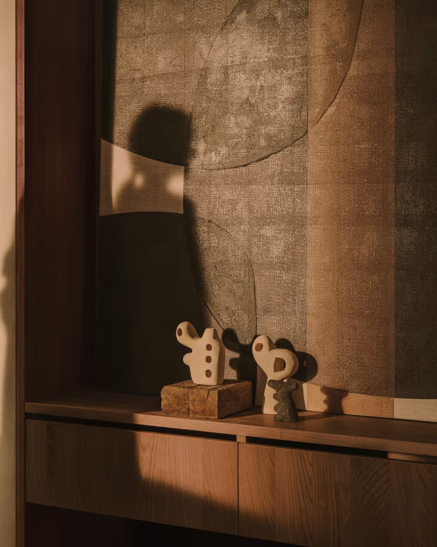 Set Arif di sculture in pietra con finitura beige e nera 12 cm / 23 cm