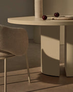 Tavolo rotondo Nealy DM laccato con finitura écru Ø 150 cm