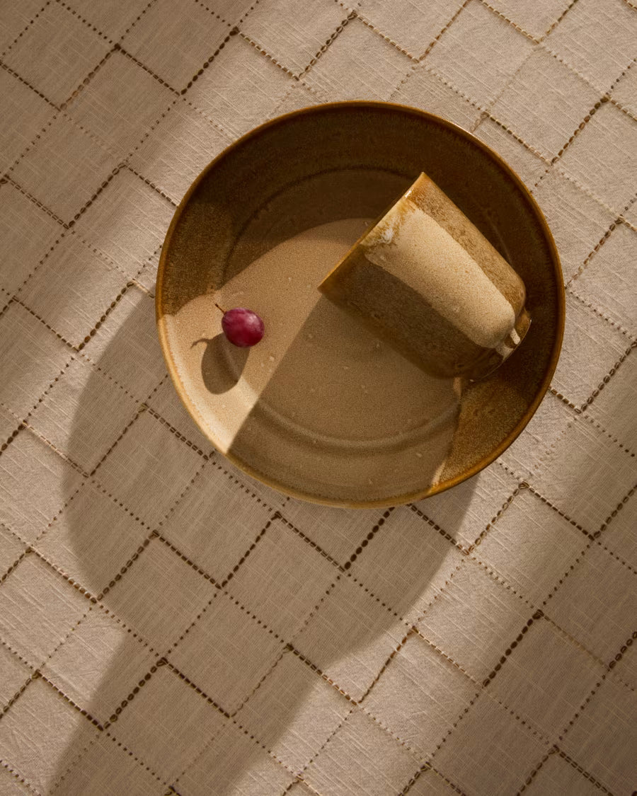 Tazza Nagoli in ceramica marrone