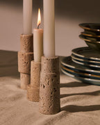Set Majid di 3 candelabri in travertino beige