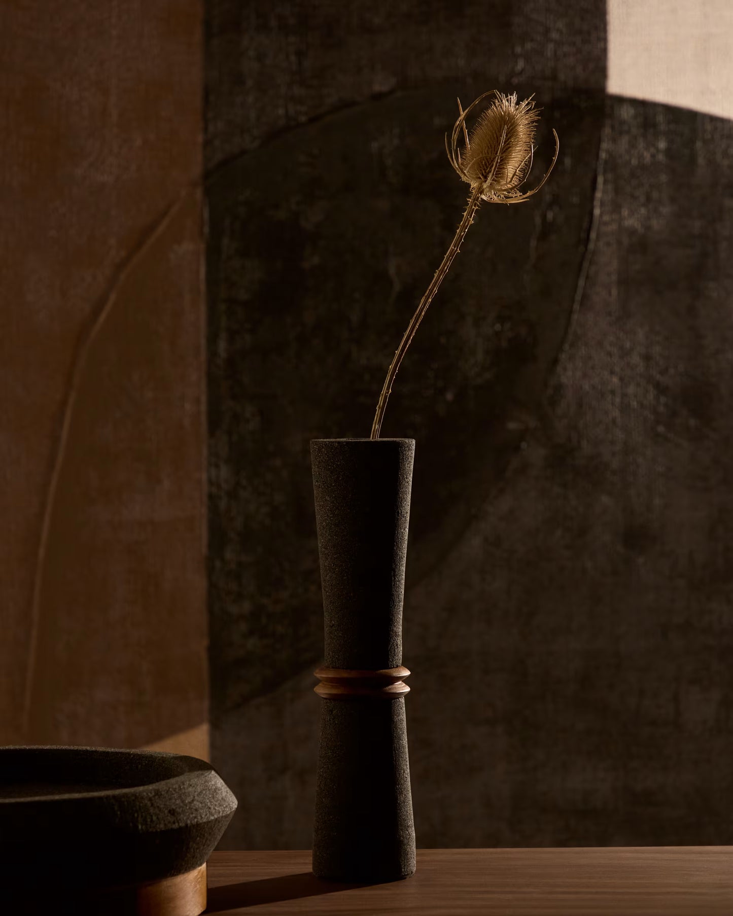 Vaso Naro in pietra nera e legno di teak 30 cm