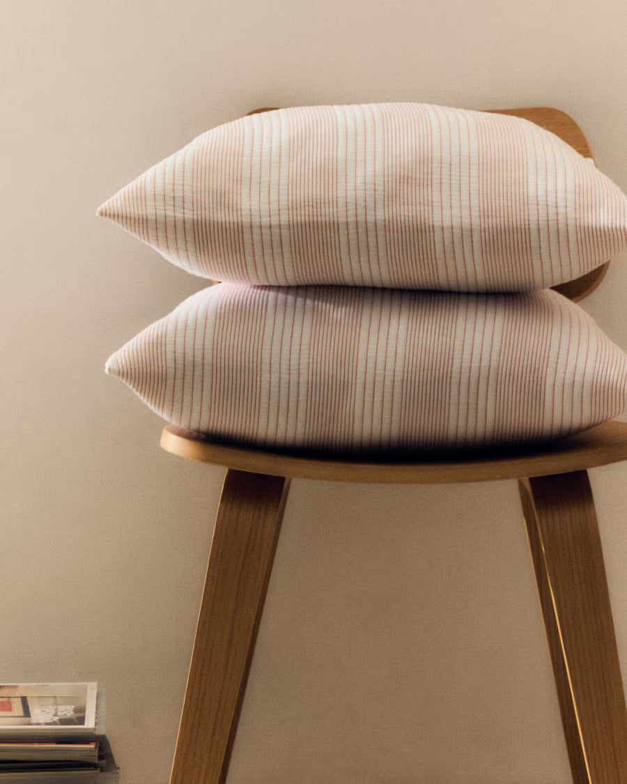 Set Macie di 2 fodere per cuscino 100% cotone a righe rosse e beige 50 x 50 cm
