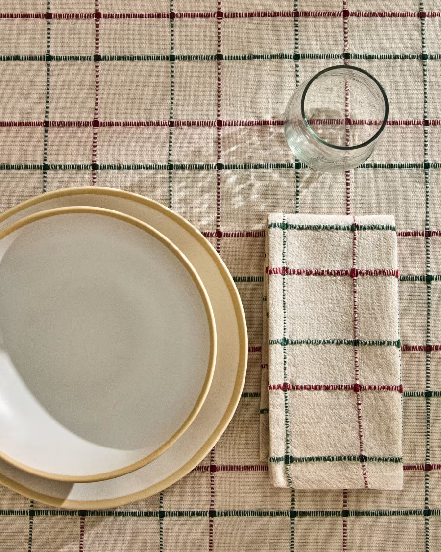 Piatto piano Azir in ceramica beige