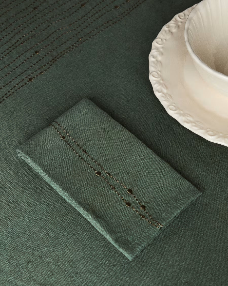 Set di 2 tovaglioli Flia in lino e cotone verde con ricamo in lurex dorato 30 x 30 cm