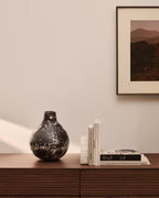 Vaso Orelin in ceramica nera e bianca 30 cm