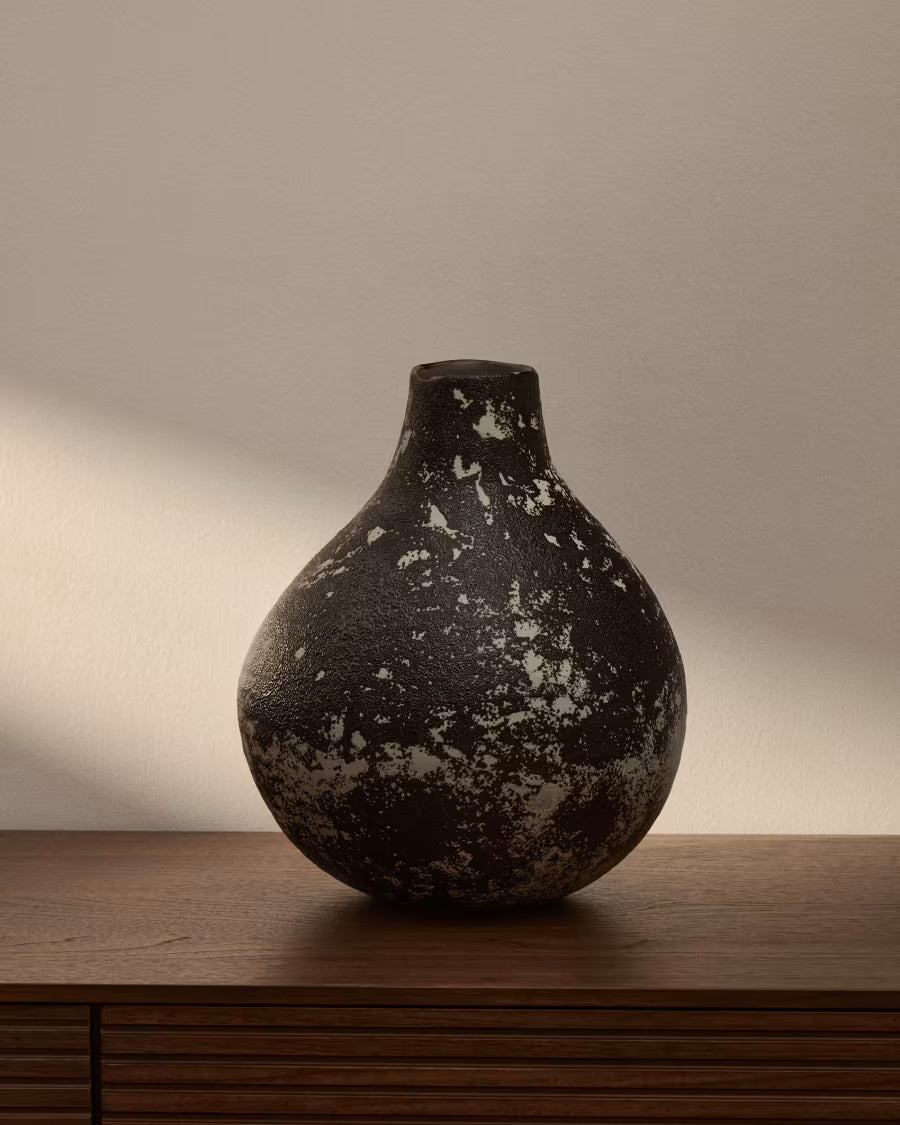 Vaso Orelin in ceramica nera e bianca 30 cm