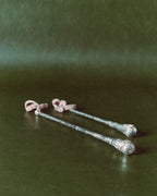 Set Alsenia di 2 ornamenti da appendere in vetro riciclato argentato