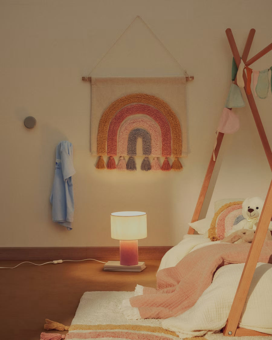 Lampada da tavolo Bianella in cotone e velluto rosa