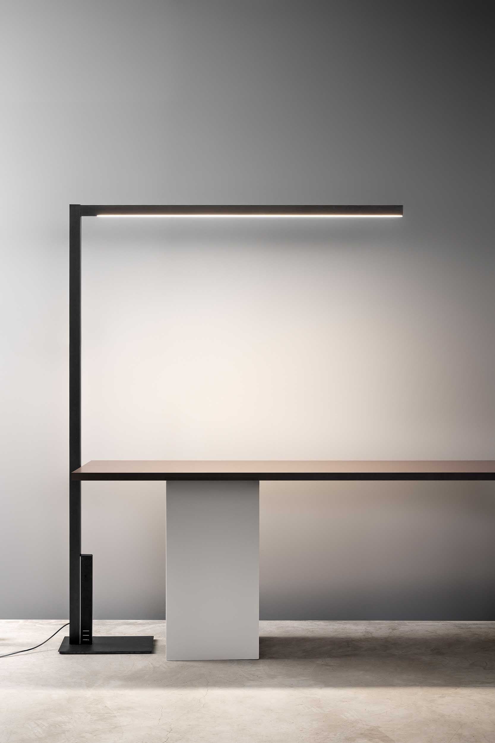 Lampada da terra CRANE Art. 6610