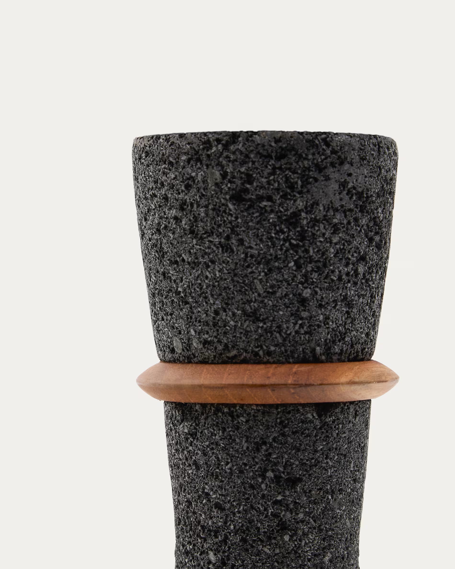 Vaso Naro in pietra nera e legno di teak 30 cm