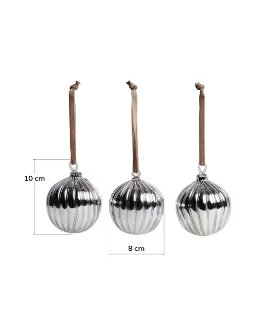 Set Oranel di 3 ornamenti da appendere in vetro riciclato argentato