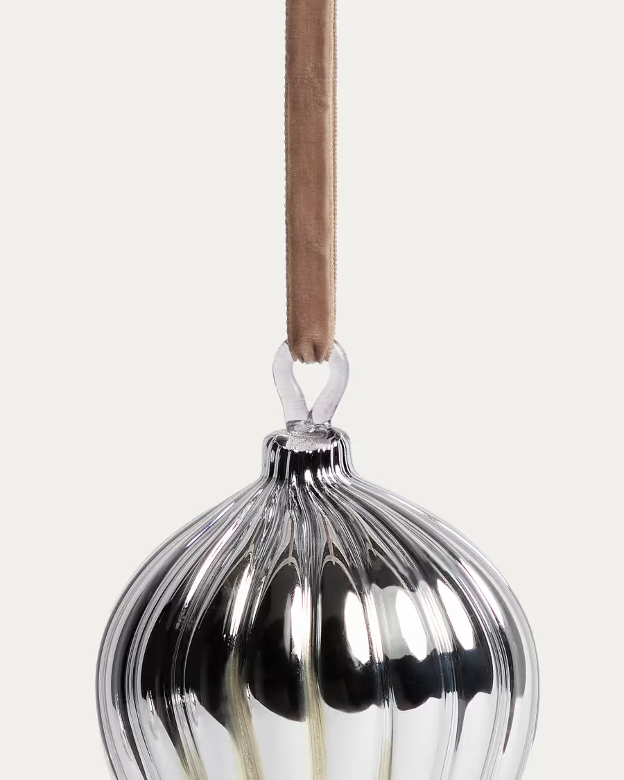 Set Oranel di 3 ornamenti da appendere in vetro riciclato argentato