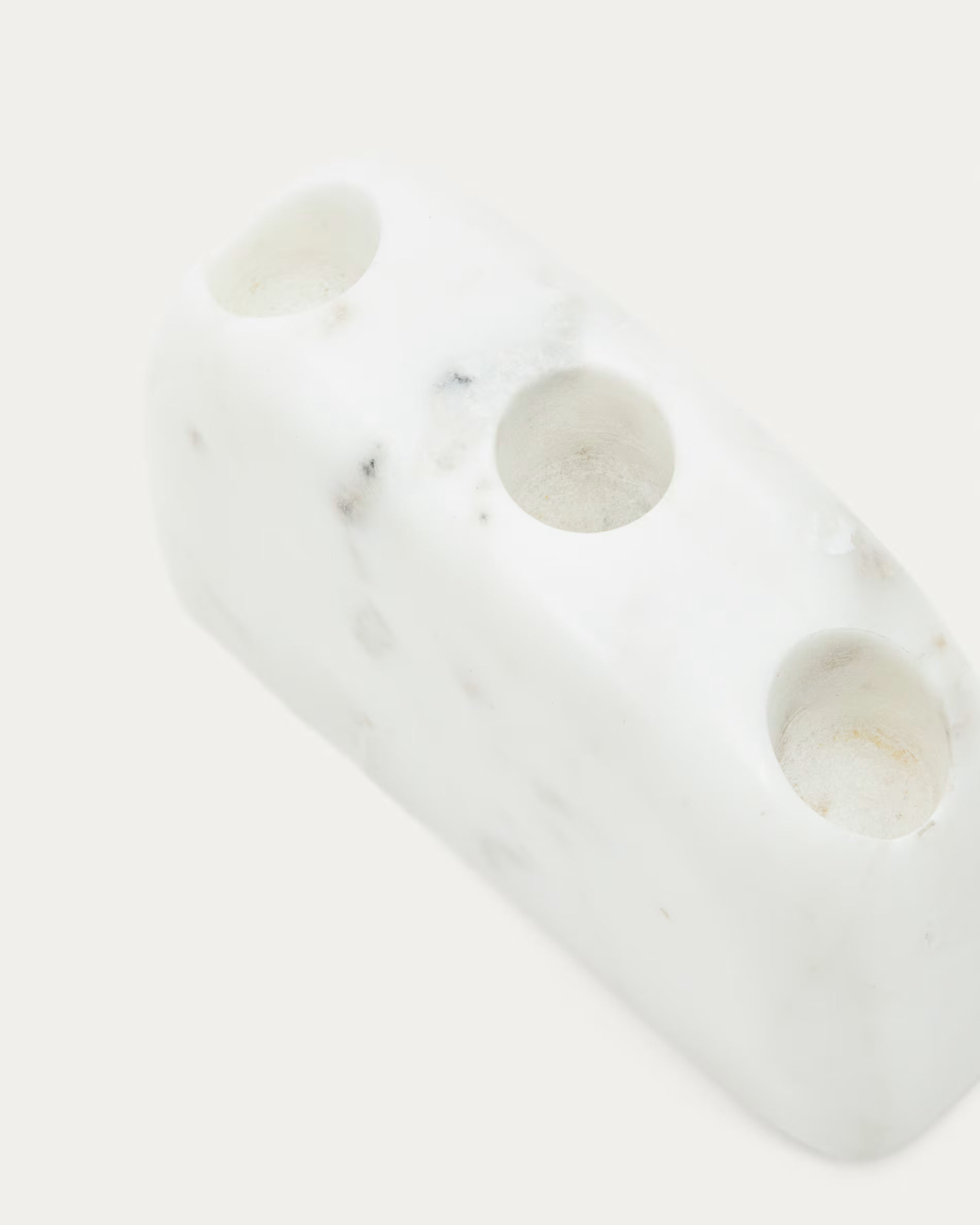 Candelabro medio Signe in marmo bianco 10 cm