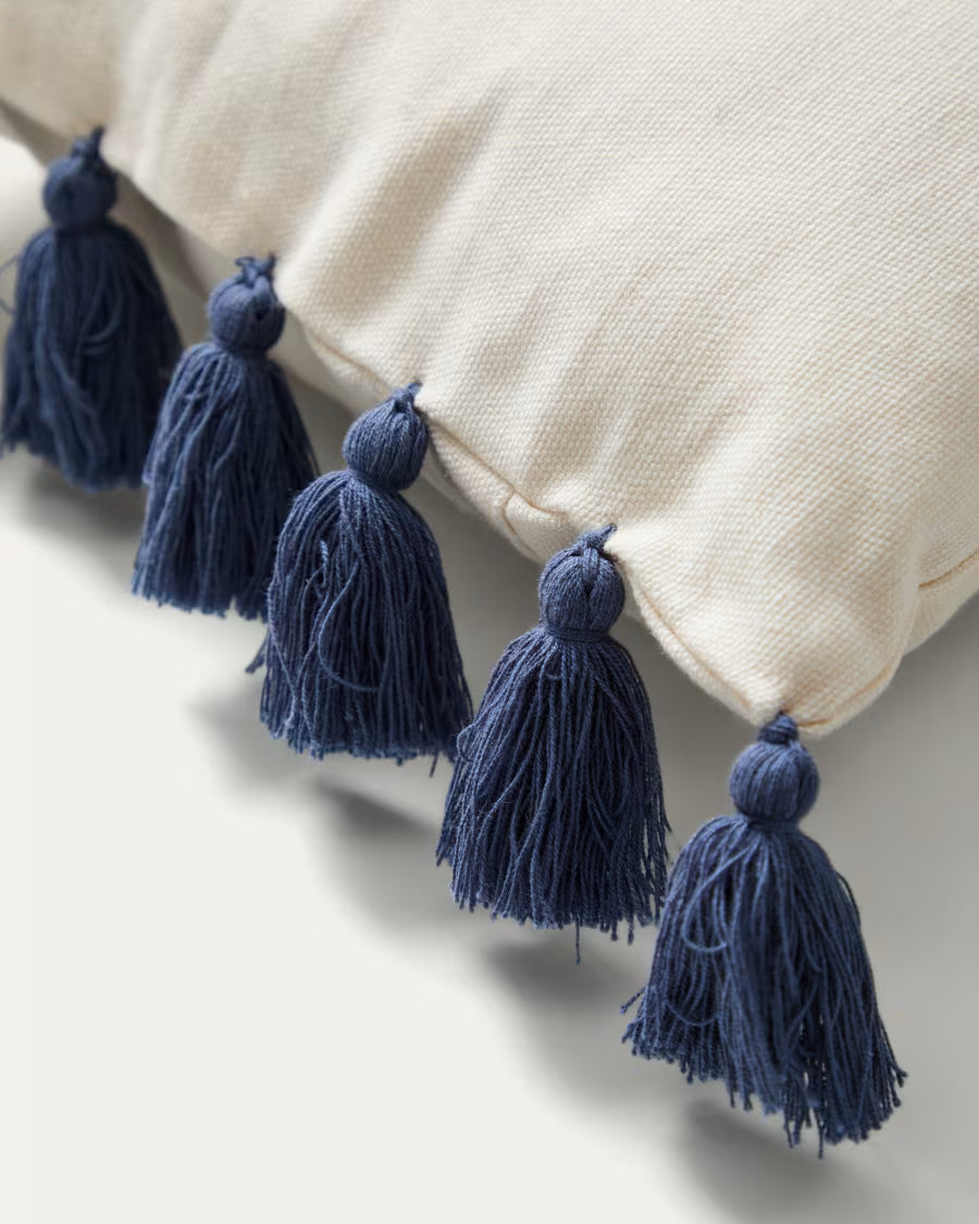 Copricuscino Tandani in cotone beige con elefante ricamato blu 30 x 50 cm