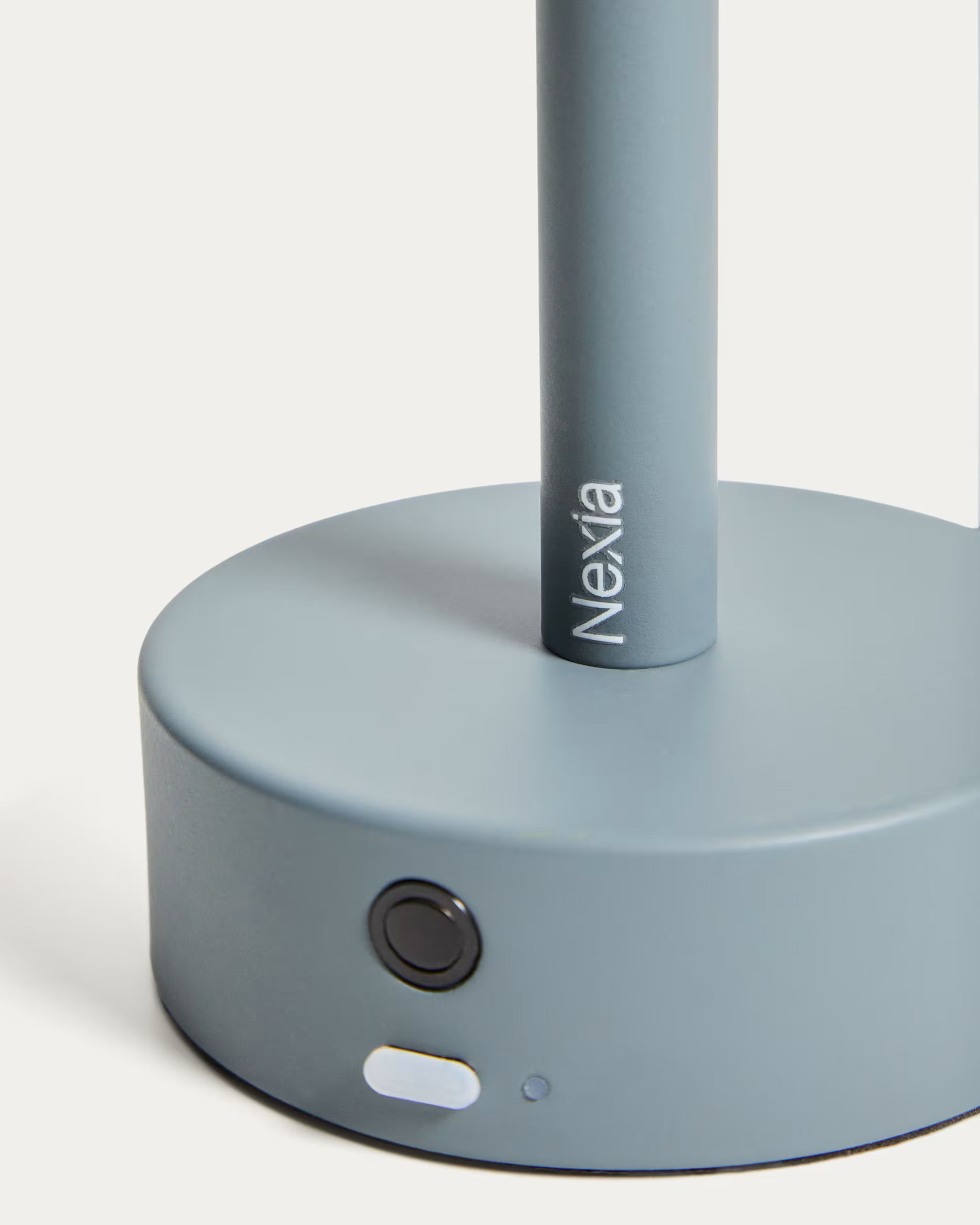 Lampada da tavolo portatile Bow in alluminio blu