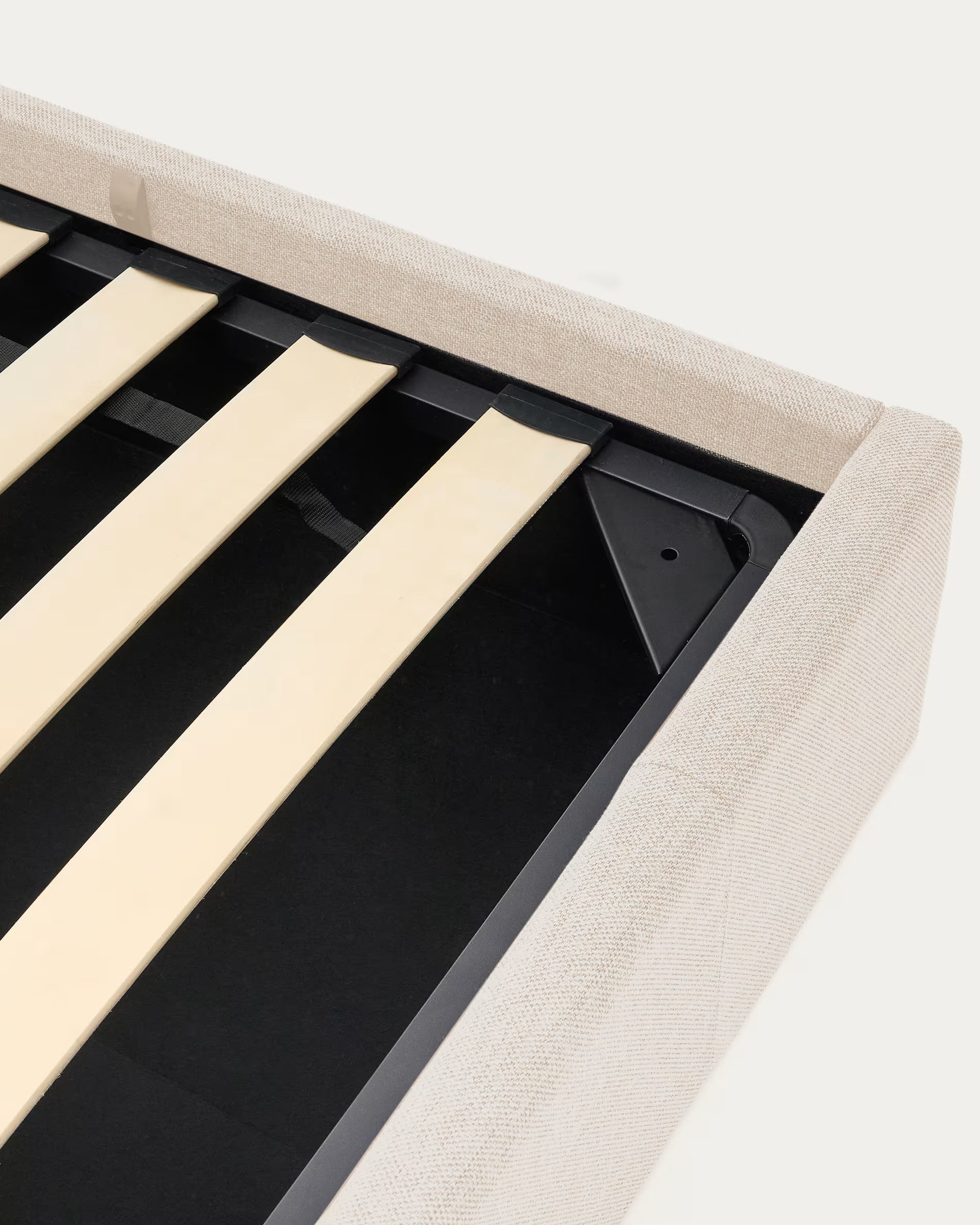 Letto con contenitore Nahiri 180 x 200 cm beige