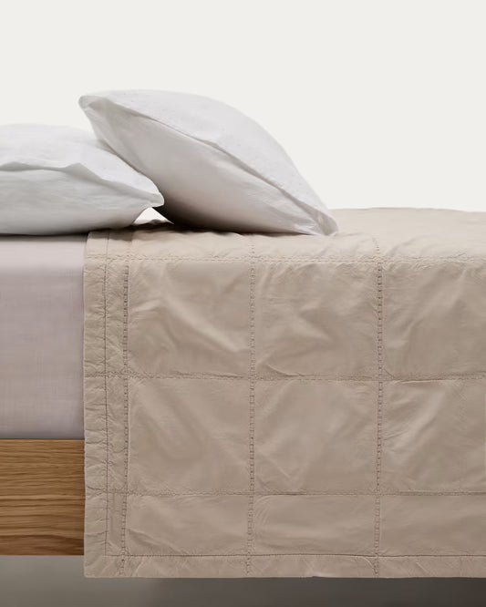 Copriletto Isor in ciniglia 100% cotone ecrù a quadri per letto 150/160 cm