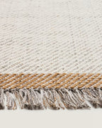Tappeto Brina in lana jacquard a spina di pesce beige 300 x 200 cm