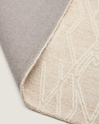 Tappeto Selira in lana beige con effetto ricamato 300 x 200 cm