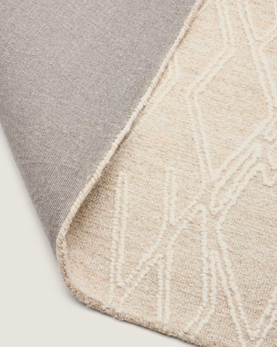 Tappeto Selira in lana beige con effetto ricamato 300 x 200 cm