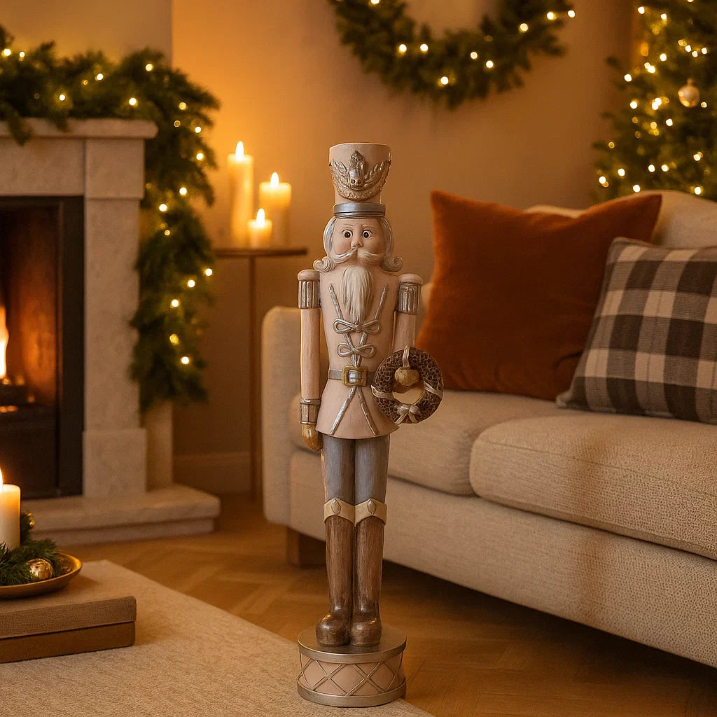 Statuetta soldato schiaccianoci con corona in resina 38 cm