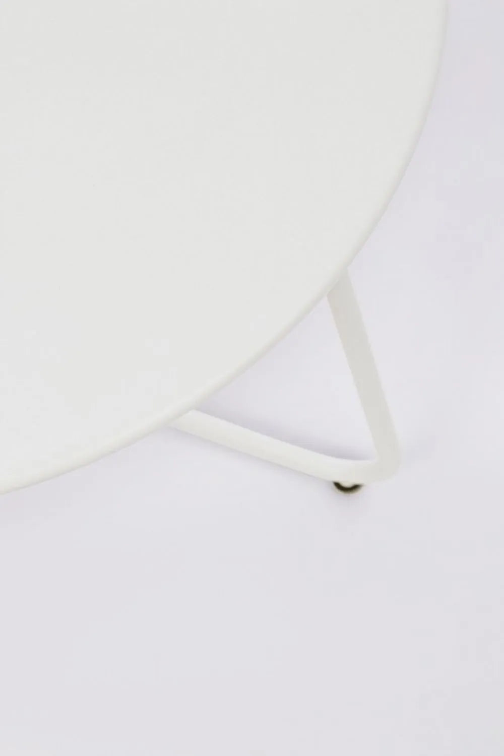 Tavolino rotondo AUSTIN in acciaio bianco