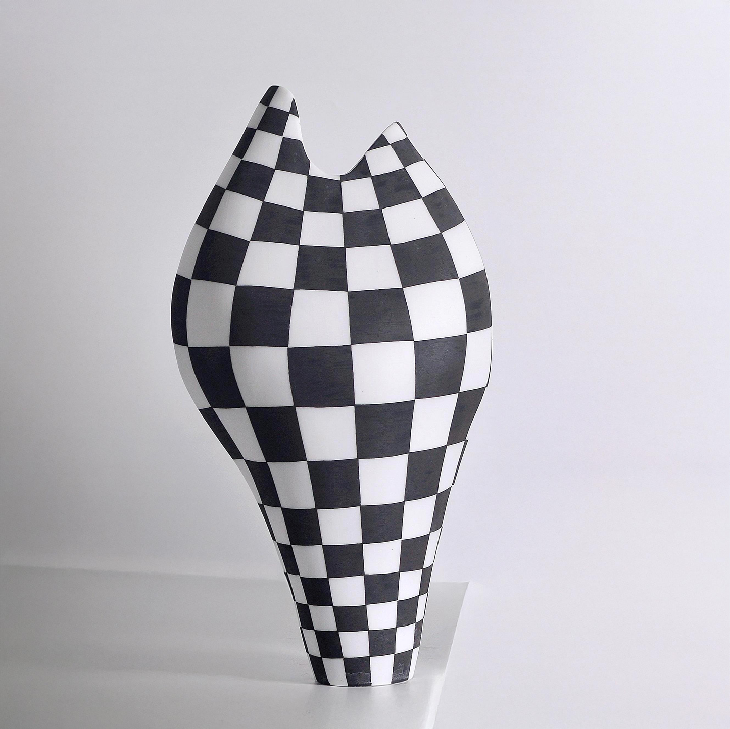 VASO 28,5XH.54,5 CM C/SCACCHI
