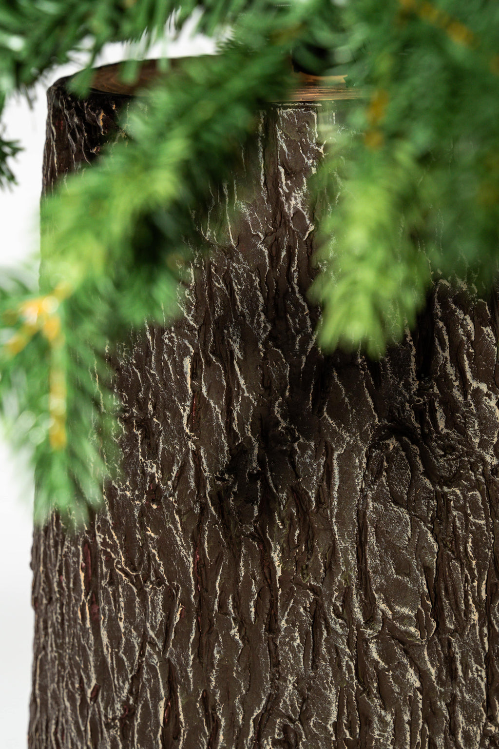 Albero con Led e Tronco "BORMIDA" 270 CM