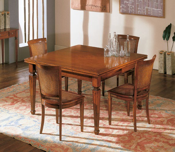 Tavolo quadrato  Art. H543 128x128 allungabile