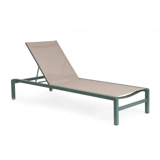 Set di 4 lettini reclinabili KONNOR in alluminio verde e textilene tortora, con ruote