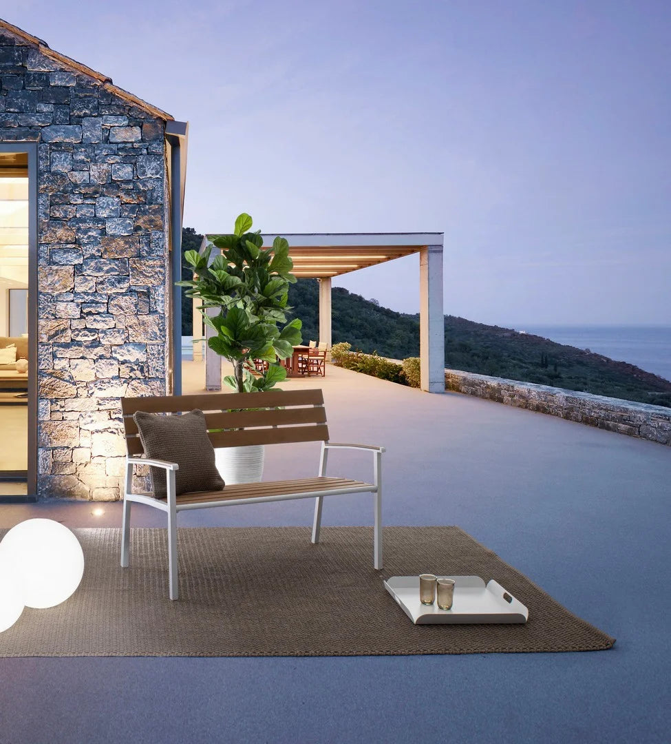 Panchina ISAK gambe bianche