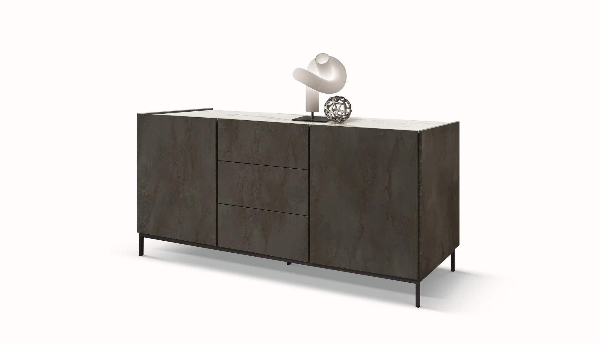 Credenza PIETRASANTA in legno, finitura in acciaio ossidato, piano effetto marmo statuario, 200×50 cm