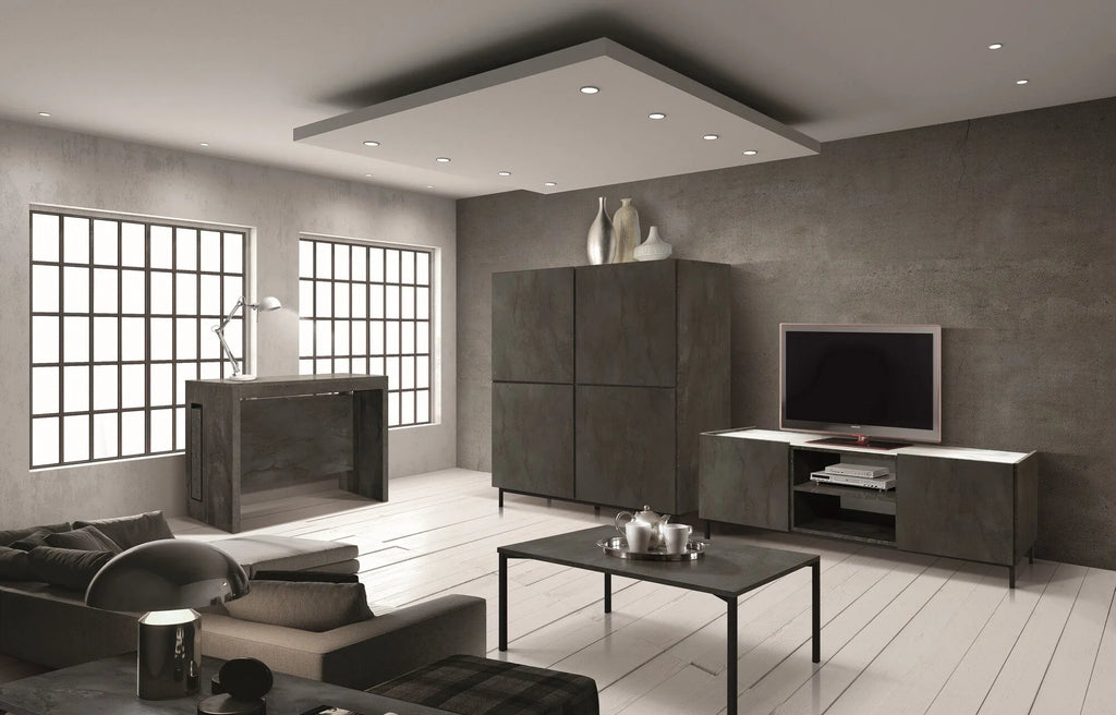 Credenza PIETRASANTA in legno, finitura in acciaio ossidato, piano effetto marmo statuario, 136×50 cm