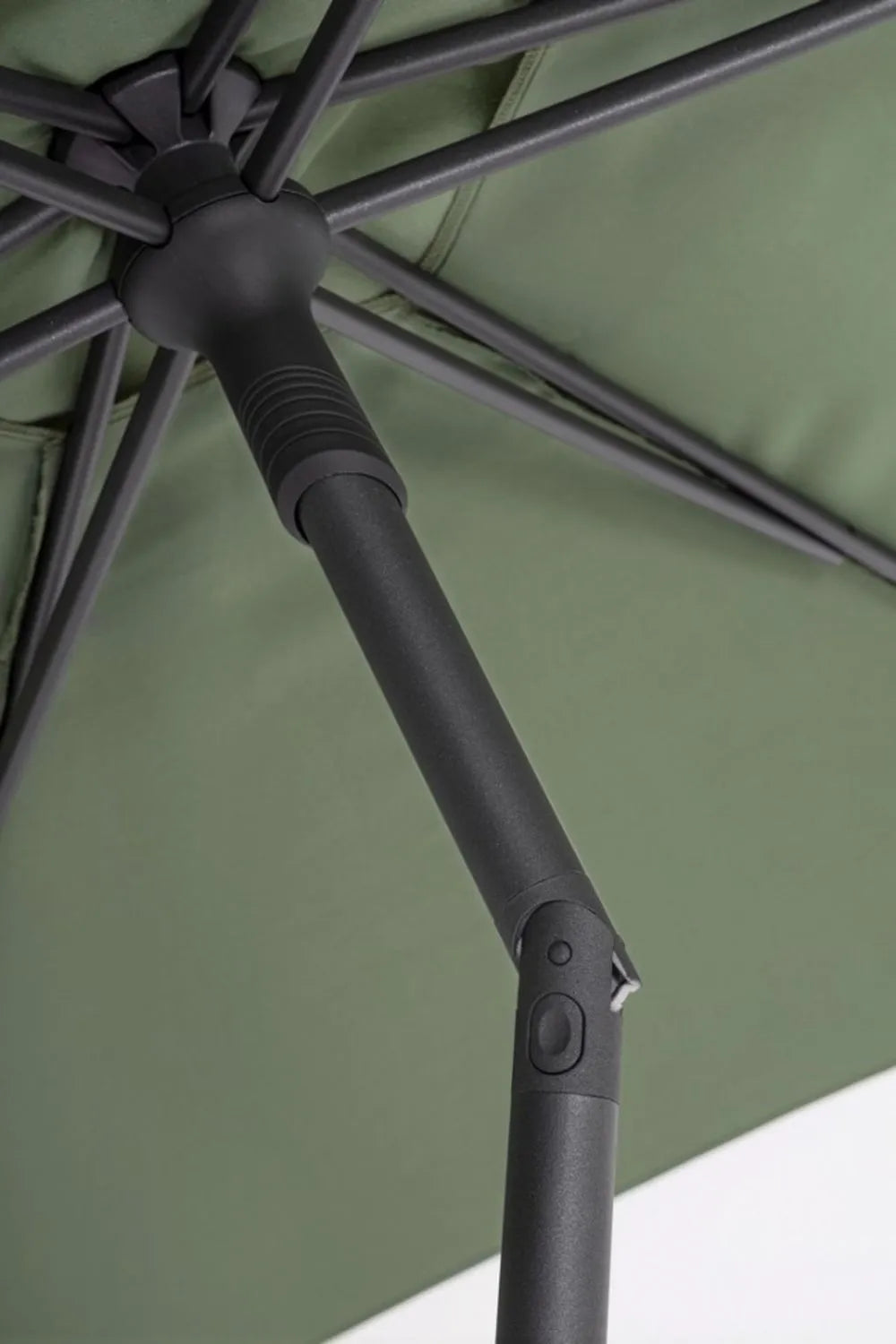 Ombrellone da giardino SAMBA con palo centrale in acciaio e telo Verde
