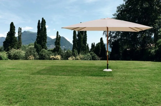 Ombrellone da giardino SYROS in legno e acciaio, telo beige 2×3