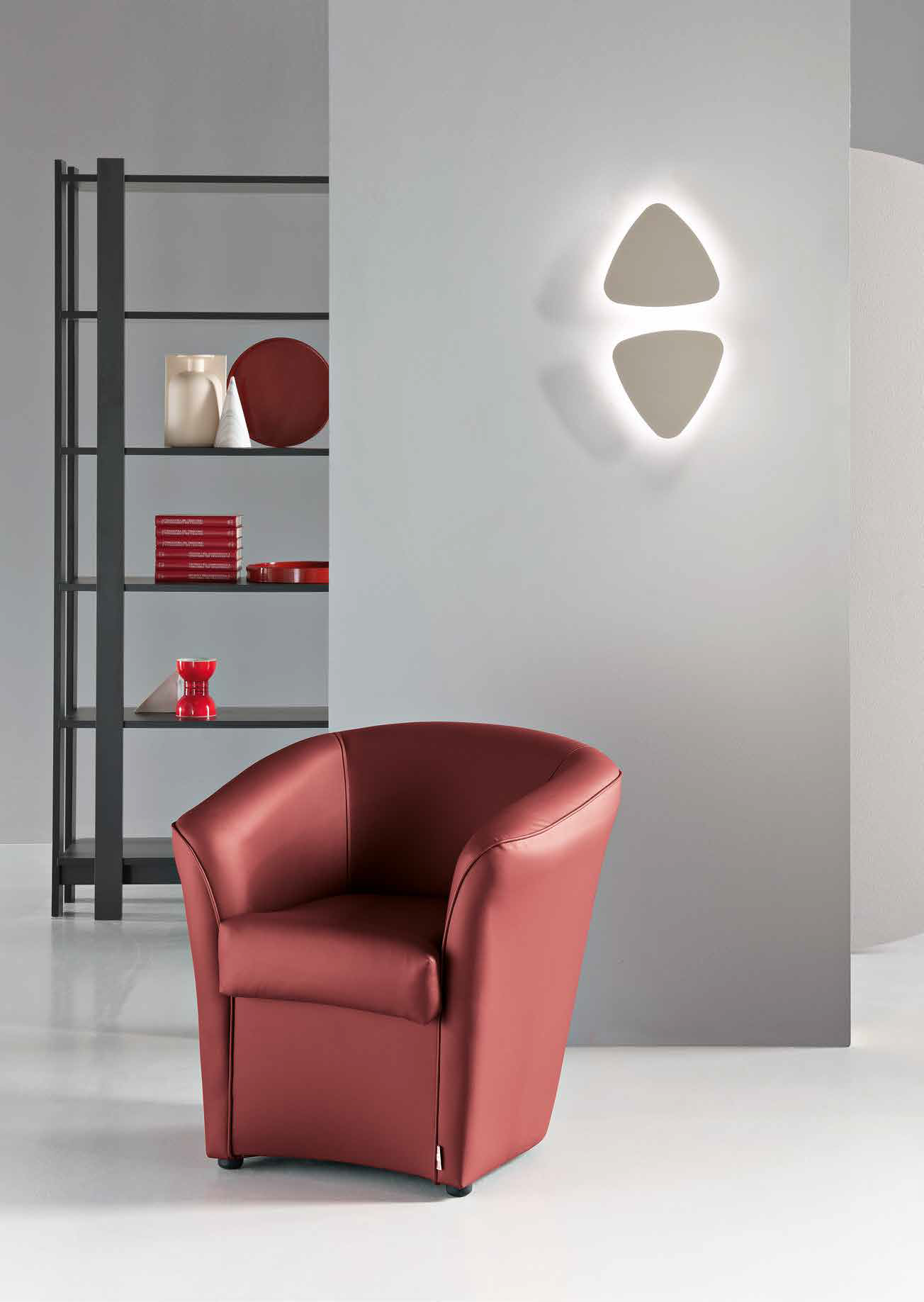 Poltrona in ecopelle Valentina